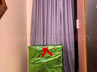 😍 whoa, this sexy black babe's wet pussy unwraps the monster cock christmas gift ever 🎄💦