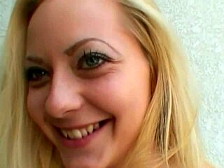 Vegas Amber Fills Mouth with Cum After Hard Pussy Pounding