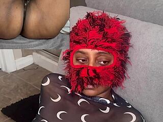 Ebony babe fails no-moaning challenge as wet pussy gets eaten close-up till squirting orgasm