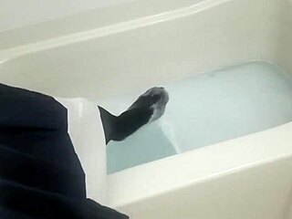 sailor suit n blak stokings lotion bath mess!!