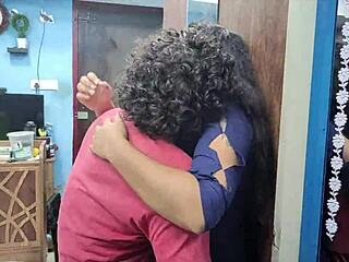 VIRGIN PUNJABI KUDI'S TIGHT PINK PUSSY RIPPED OPEN BY HORNY DRIVER IN INTENSE DEFLOWERING FUCK