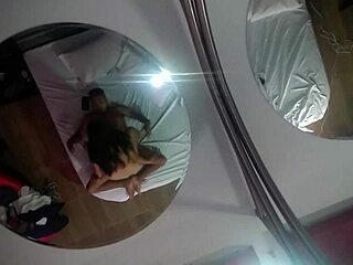 wanna see my lover pound my pussy in hotel till creampie fill-up?