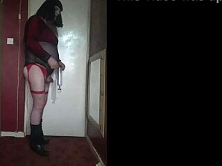 shy bisexual crossdresser stuffs himself full with toys in homemade amateur session