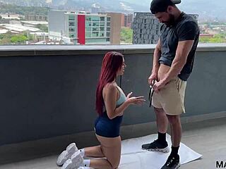 whoa fat ass redhead gets pounded by her new trainer in gym 😍🍑💦🔥