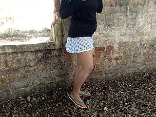 indian stepmom screams as stepson rams her big ass anal DOGGYSTYLE in jungle cheating piss sex!