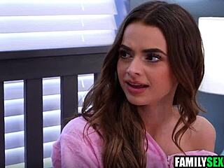 Stepdaughters Suck Stepdad's Morning Wood Hardcore FFM