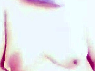 young asian dances naked showing big pussy lips till orgasm