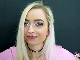 Stunning blonde Kelsey Starlette dildos pussy then anal assfucked hard