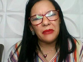 hot mother-in-law tempts with erotic curves