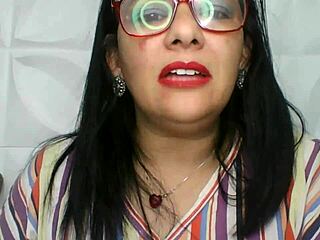 hot mother-in-law tempts with erotic curves