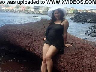 curvy teen dresses sexy flashes hairy pussy lips masturbates publicly on beach photoshoot?