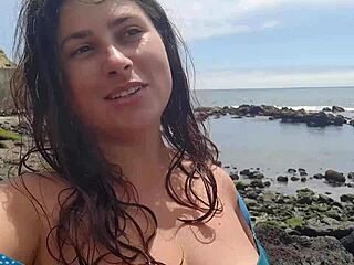 curvy teen dresses sexy flashes hairy pussy lips masturbates publicly on beach photoshoot?