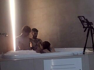 threesome at motel hidro with brazilian tattoo group