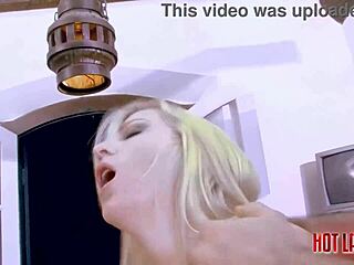 😏 tramp jumps wall to fuck showing-off whore at home