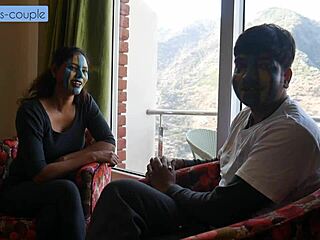 Lonely Rachna Craves Room Service Ravi's Company!