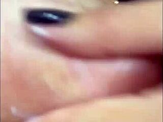 ever caught queen kiffa with her perfect 18+ feet craving your cock?