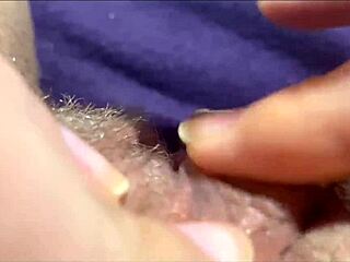 BIG CLIT PULSING IN CLOSE-UP ORGASM ECSTASY!!