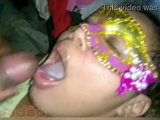 gozando forte na boca da puta latina bbw com buceta peluda e peitões