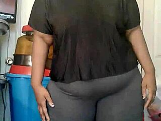 Dominican Housewife's Nasty Juicy Ass Sways