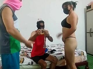 beautiful milf sneaks hubby fuck 😈💦