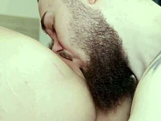 he devours my pussy so good i cum right in his mouth