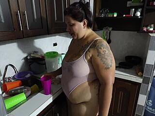 Chica's big ass and tits bounce in pov rough doggystyle, you ready for her tight pussy? 😈