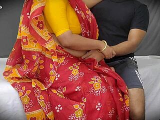damn that hot indian housewife gets neighbor's dick deep... bhabhi pounded hard! 🔥🍑😈