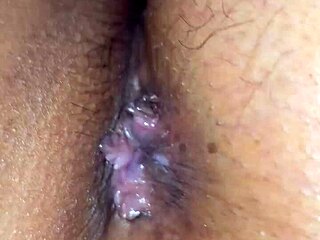 Latina wife's juicy homemade ass shakes bedroom wild.
