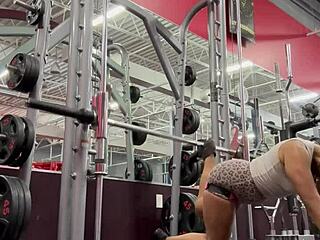 Bobbi Jo Poppin Cherrys' Ebony Workout Features Big Ass Public POV Action