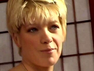 that innocent-looking american milf strips naked during her raw porn casting interview