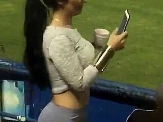 milf's sexy ass shaking in leggings at stadium?