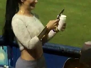 milf's sexy ass shaking in leggings at stadium?