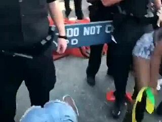 Old Brazilian prostitute shakes huge ass seductively for cop in Salvador