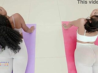 bold latina vitoria beatriz takes anal fisting from vicky menage