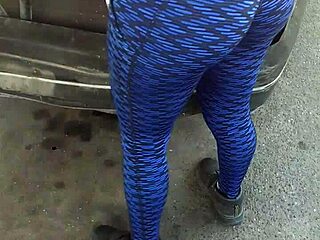 Voyeur Captures Argentinian Beach Tease