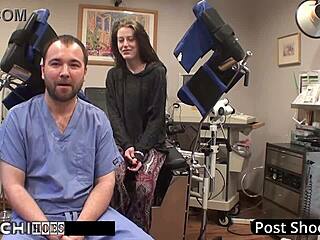 Doctor hits patient Lainey with hitachi orgasms in Tampa