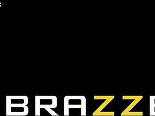 Whoa! Sinatra Monroe's Spanking Pussy Pounding Ends in Facial Cumshot!