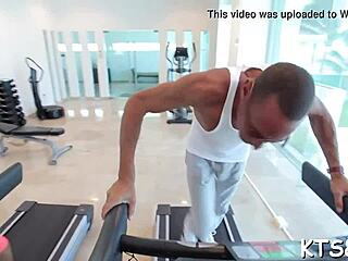 damn this tranny whore's bubble butt gets split wide by huge cock anal creampie 😈🍑