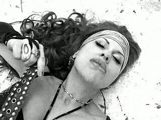 Horny Croatian pornstar Savana rips clothes in empty tease