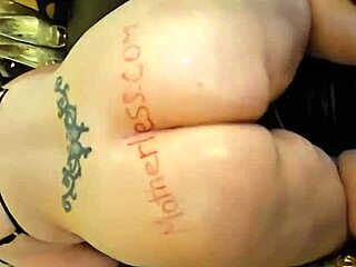candid sandra's fat ass worshipped while hairy pussy lips get sucked