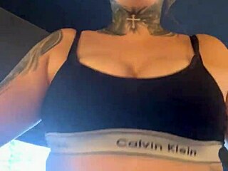 gym girl watched by fit babe her wet pussy dripping down her legs
