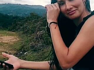 Sexo Al Aire Libre Con Extraño Que Me Mira Hace Días Bent Over Doggy Petite Latina Ass