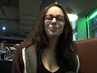 check out this sneaky public upskirt pussy flash voyeur 📹👀💦