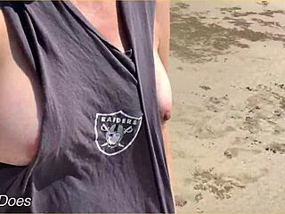wife dares full nude walk exposing everything on public beach