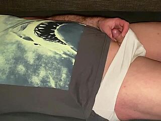 pissing floods small cock jaws nonstop