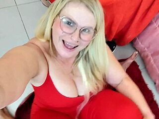 i luv tiffany montavani's footjob on my monster black cock feels sooo good