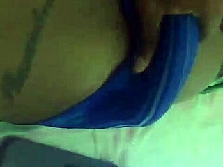 novinho gets smooth then jerks to porn in bathroom 😏💦