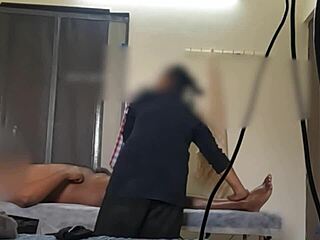 Finally Felt Thailand Spa Lady's Intense Dick Jerk