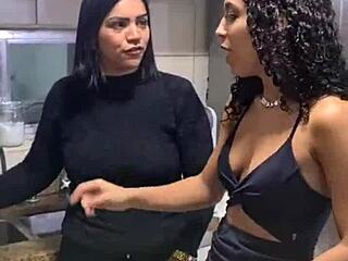 Friends Chat Turns Into Hard Flashing Action