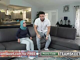Virgin hijab arab in leggings gets coached pov doggystyle riding sex lessons from big cock